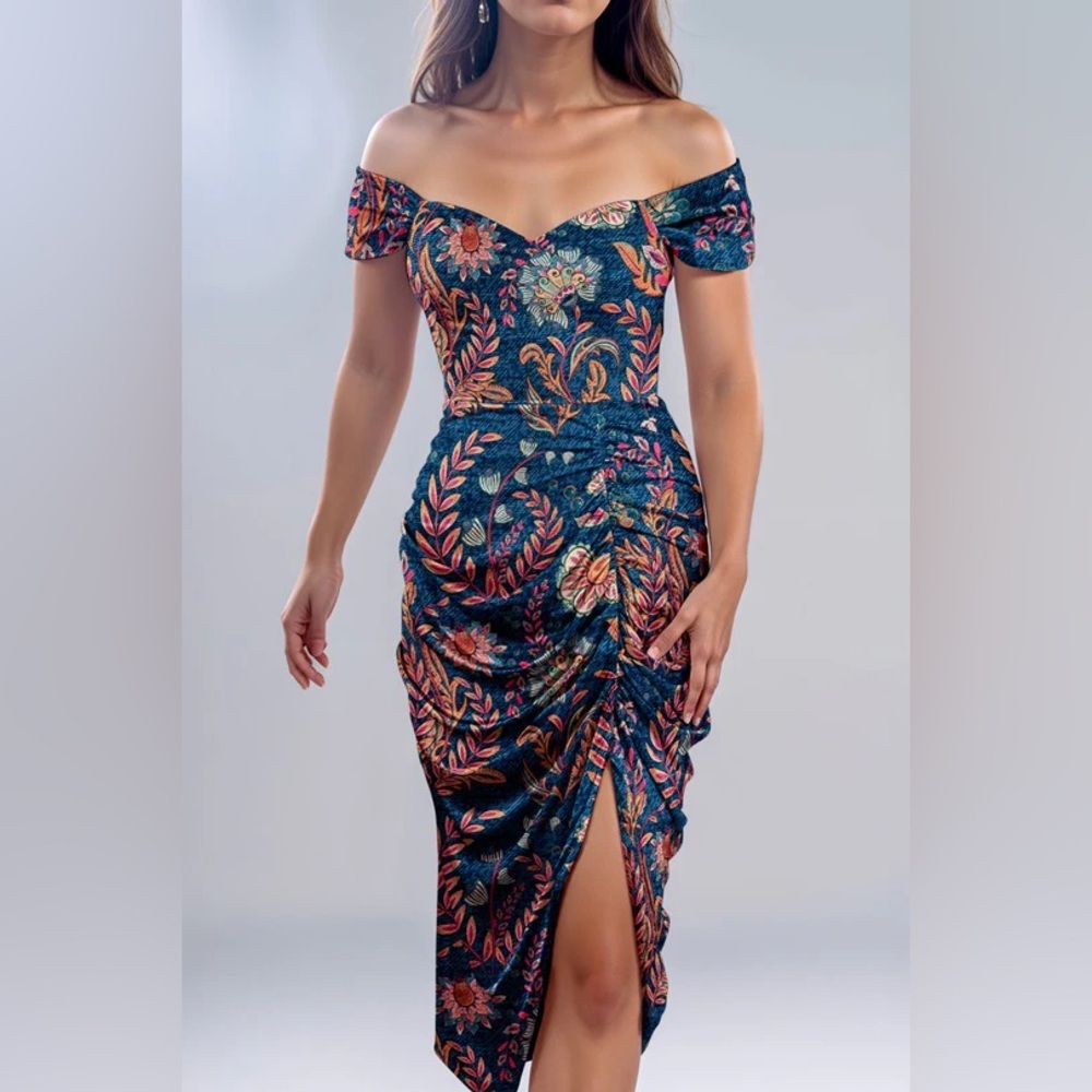 Averie Halley Ruched Midi Dress Floral Small